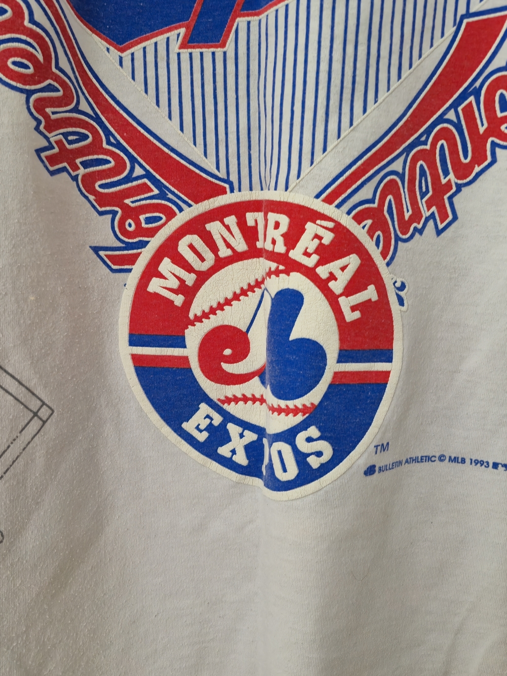 Vintage 1993 Montreal Expos All Over Print T-Shirt Bulletin Athletic - Picture 8 of 16